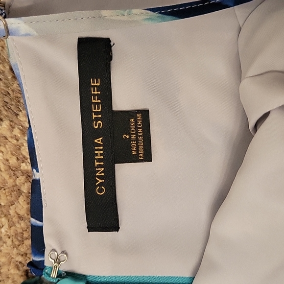 Cynthia Steffe Floral Ruffle Halter Dress Size 2 - Picture 9 of 9